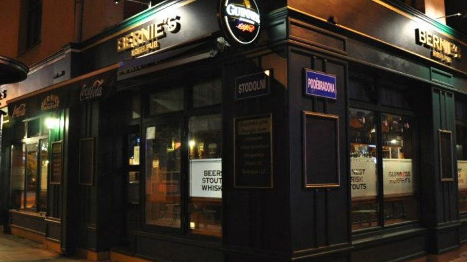 Irský bar Bernies, který nahradil Černého pavouka