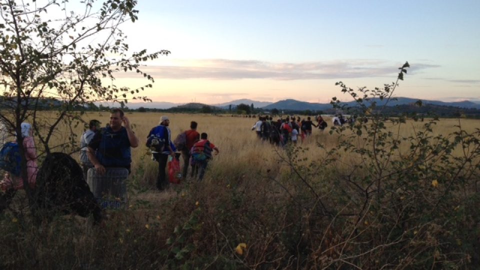 Makedonská policie rezignovala a pustila migranty přes hranice