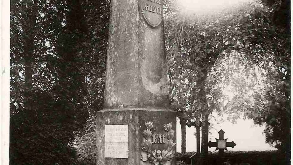 Ossarium - hlavní obelisk