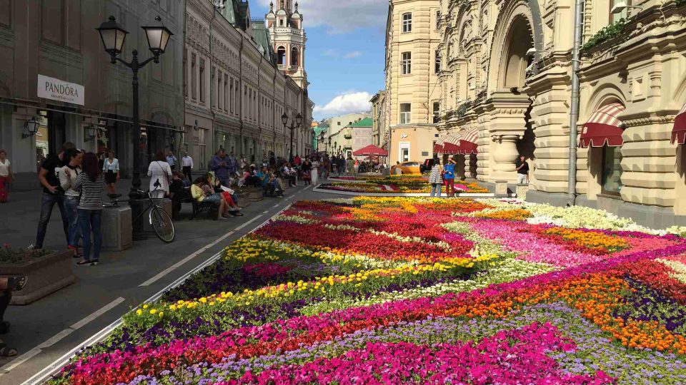 Jak vypadá dnešní Moskva, dokumentoval přímo v ulicích ruské metropole náš zpravodaj