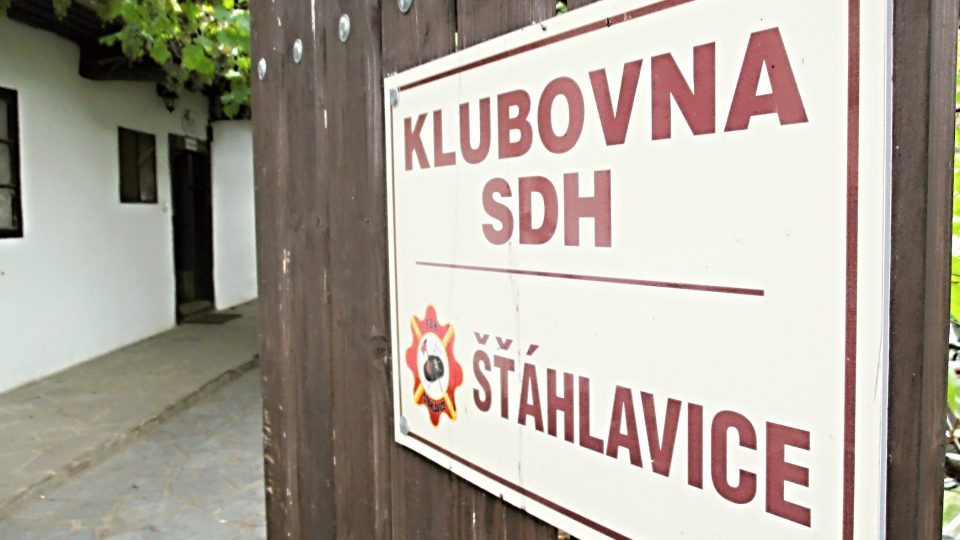 Klubovna SDH Šťáhlavice je v bývalé kobárně na návsi