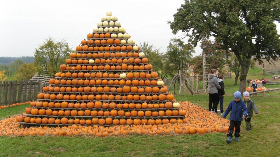 To by se v Egyptě divili, z čeho se u nás staví pyramidy