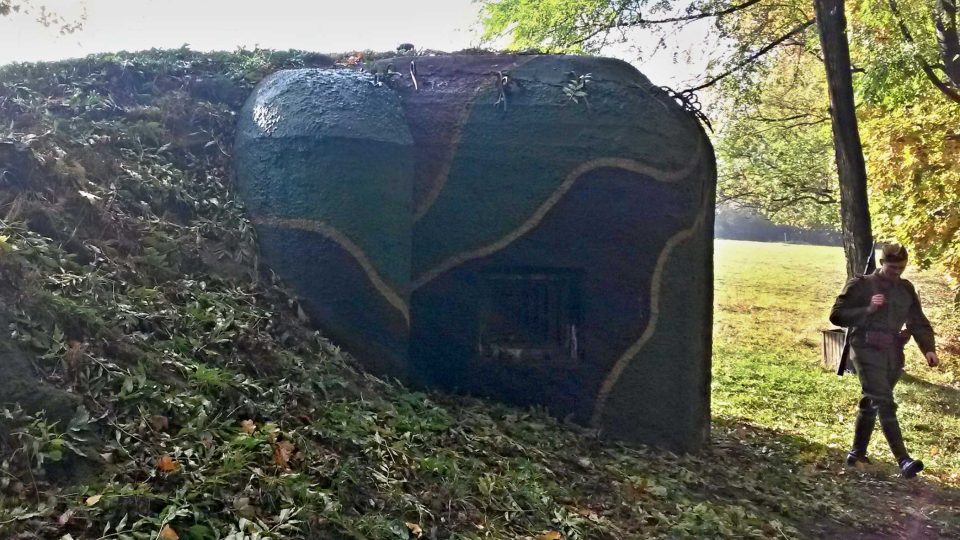 V Chotěbuzi na Těšínsku se zachovala desítka takovýchto řopíků. Tři z nich opravili a vybavili nadšenci z klubu vojenské historie