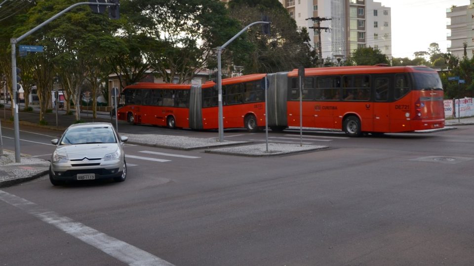 Některé autobusy v Curitibě jsou hooodně dlouhé