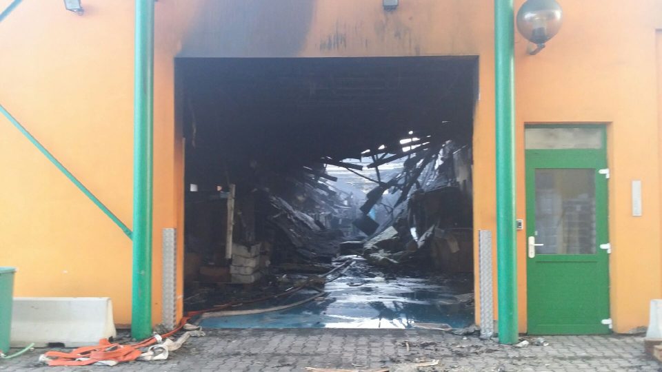 Požár v průmyslovém areálu v Turnově na Liberecku