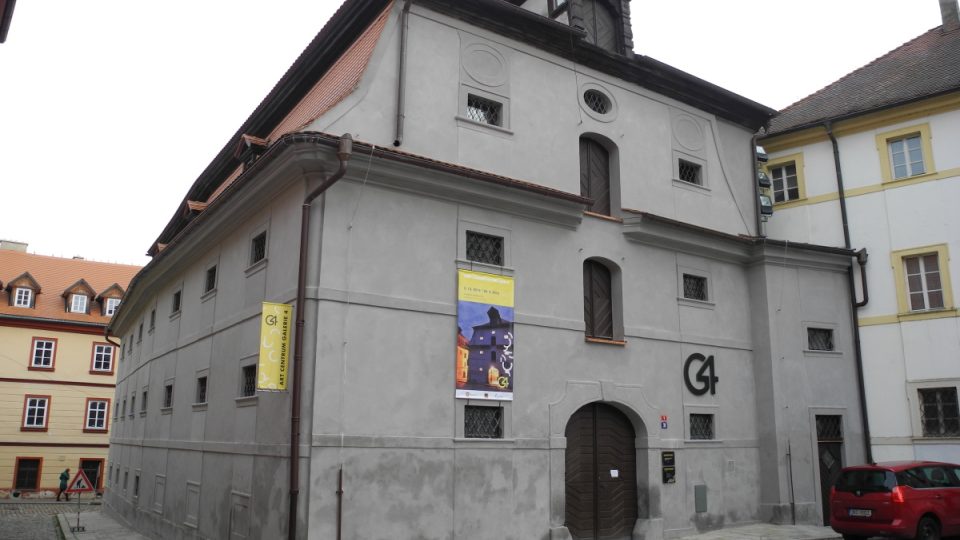 Galerie G4 v Chebu se přestěhovala do barokního špejcharu