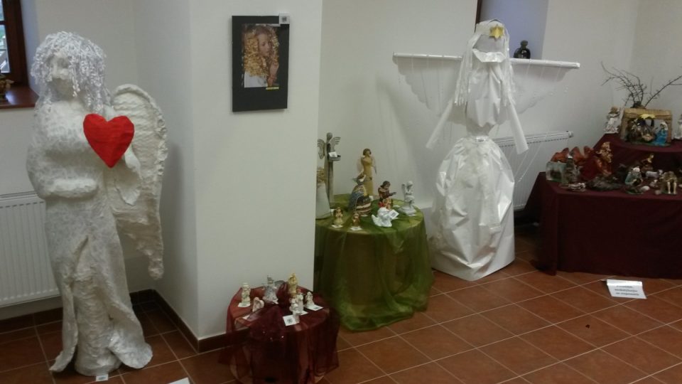 Výstava andělů v muzeu v Kladrubech na Tachovsku