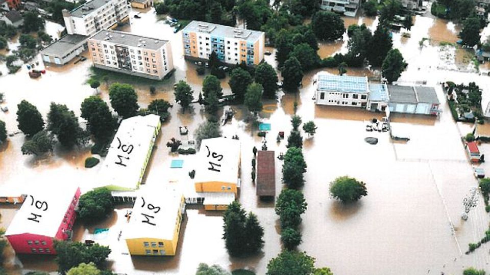 Mateřskou školu v Novém Bydžově v ulici U Plovárny v červnu 2013 vyplavila velká voda