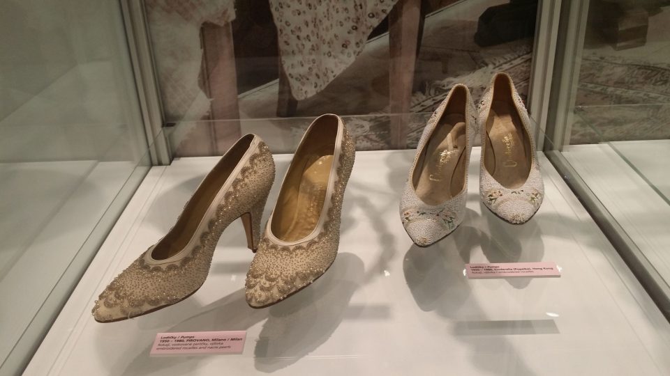Výstava Okouzlení perličkami v jabloneckém Muzeu skla a bižuterie