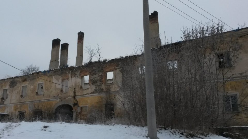 Ruina bývalého zámku Ošelín u Stříbra