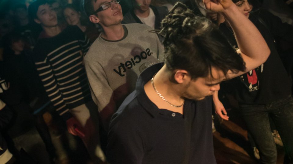 Publikum během vystoupení Petra Míkovce, Jakuba Johánka, DJ Teamatique 03560512.jpeg