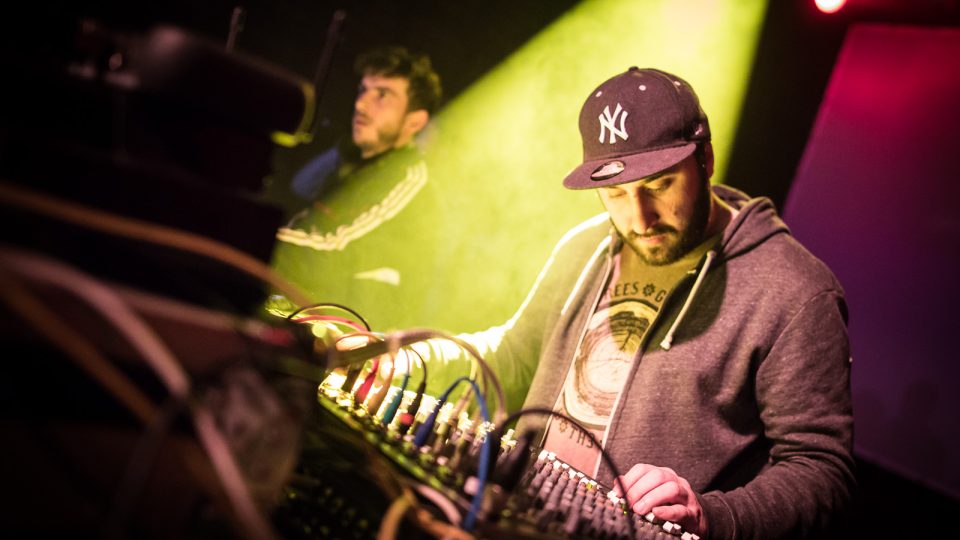 Stand High Patrol v MeetFactory 03560521.jpeg