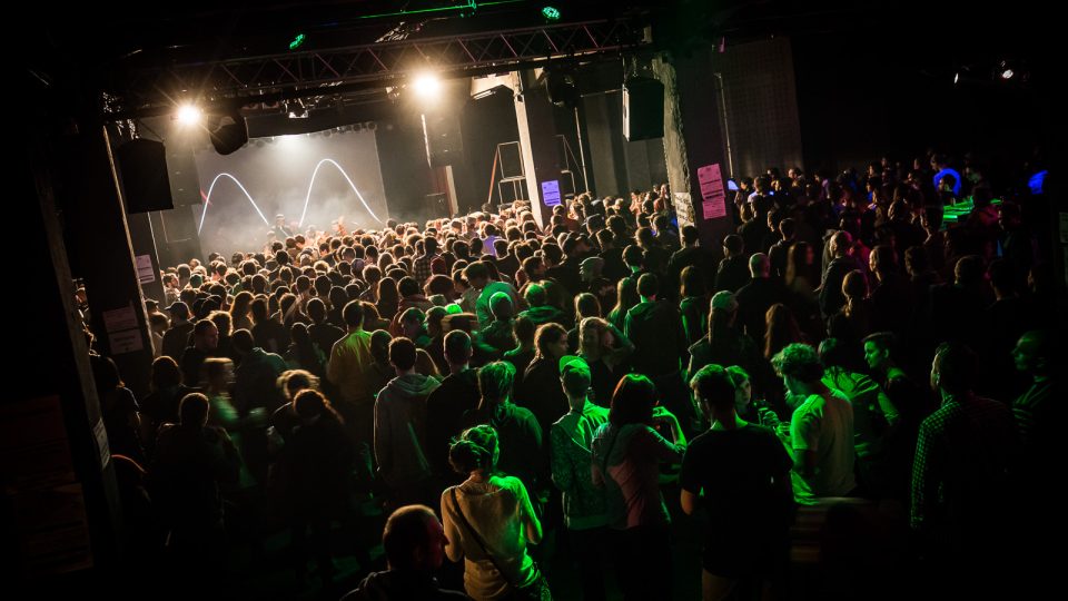 Stand High Patrol v MeetFactory 03560527.jpeg