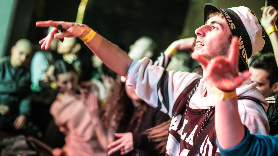 Publikum na OG Maco ve Futuru 03565203.jpeg