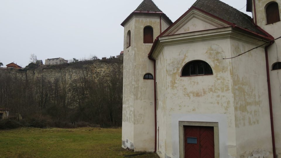 Kostelík sv. Jana Křtitele v osadě Podskála vysvětil na konci 17. století královéhradecký biskup Jan z Talmberka