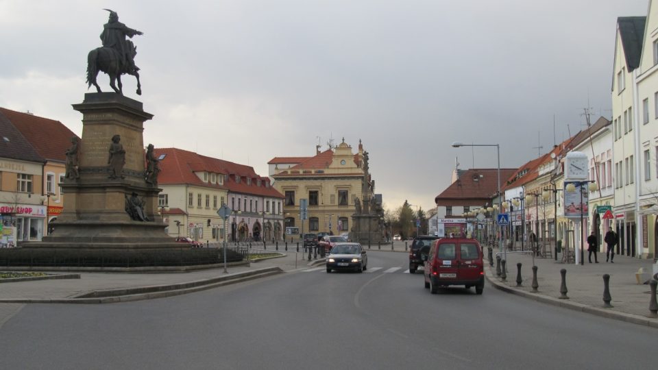Současná podoba Jiřího náměstí v Poděbradech
