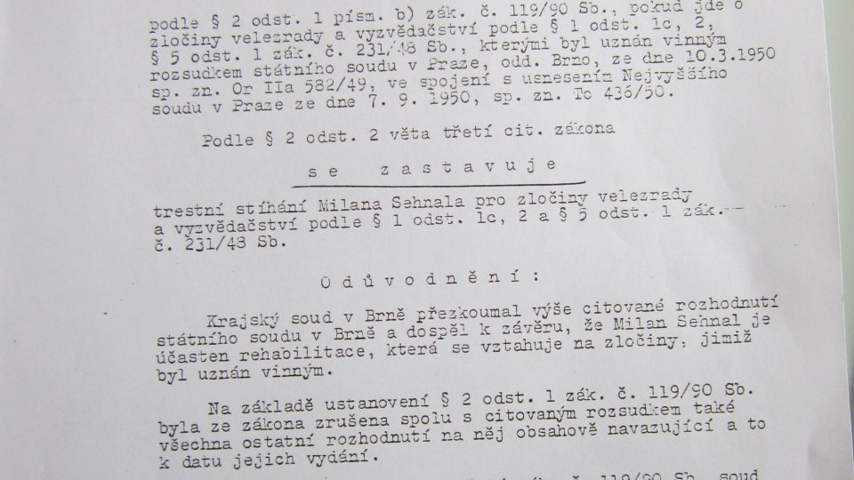 Dokument uznávající rehabilitaci pana Sehnala (1990)