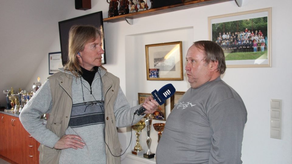 SDH Rudolfov bojuje v soutěži Dobráci roku. Starosta sboru Miroslav Novotný SDH Rudolfov bojuje v soutěži Dobráci roku. Starosta sboru Miroslav Novotný