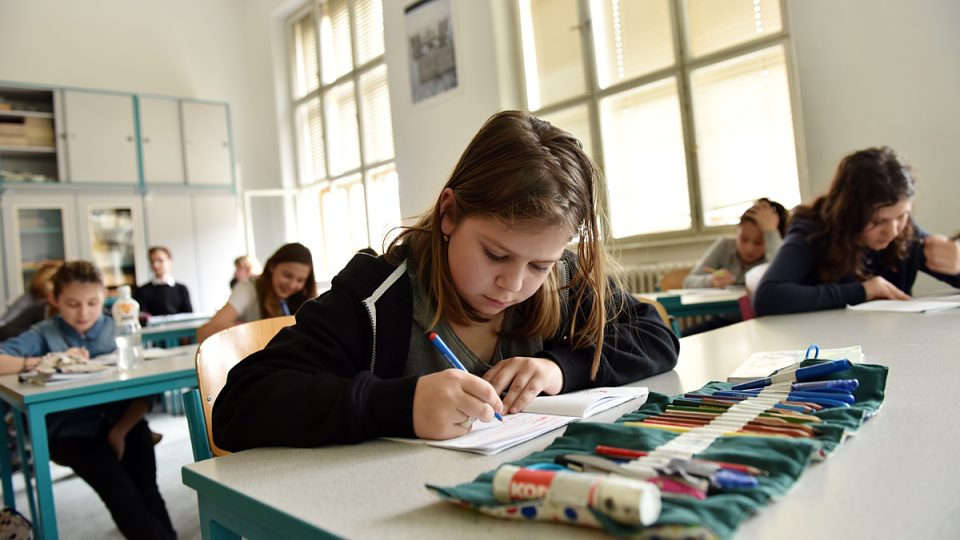 Výuka znevýhodněných dětí v běžných třídách funguje v ZŠ Lyčkovo náměstí už roky