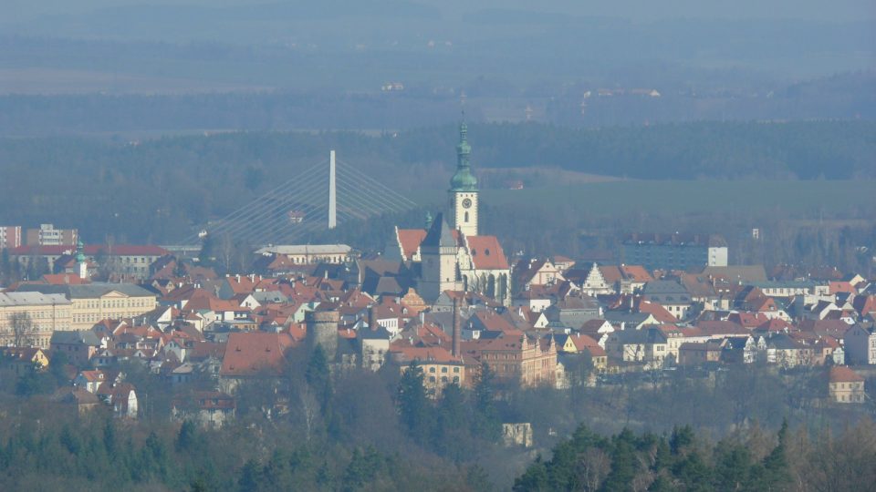 Střed Tábora dalekohledem z Hýlačky