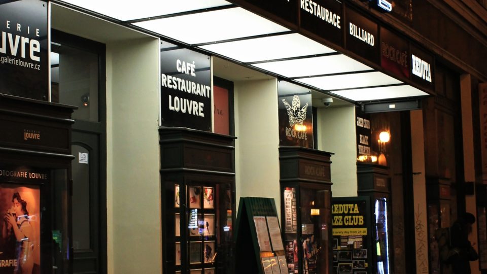 Kavárna Louvre