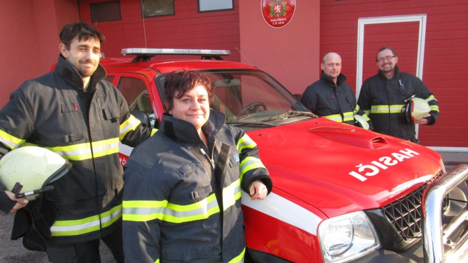 Čtyřka dobrovolných hasičů, která by mohla vyjet do akce