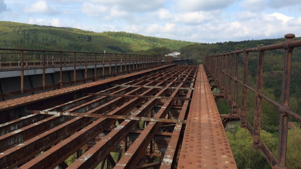 Ivančický viadukt z roku 1870, nejstarší celoželezný most v Rakousku-Uhersku