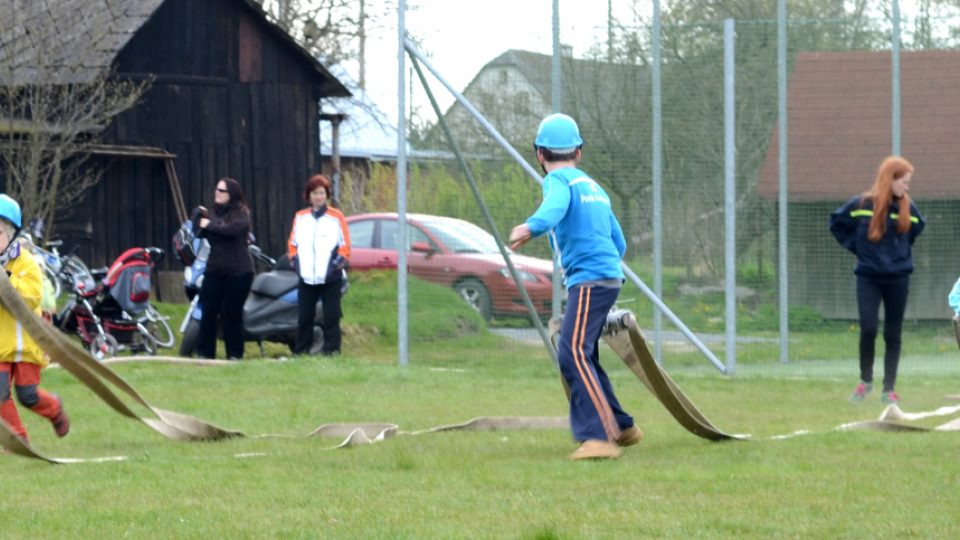 Trénink ve sportovním areálu v Pusté Kamenici