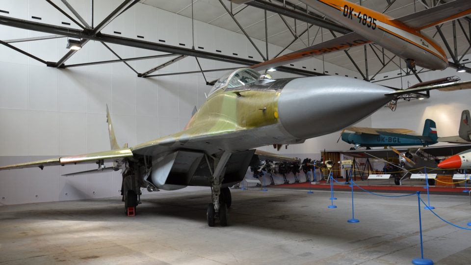 MiG-29, poslední model řady, který naše armáda obdržela těsně před revolucí v roce 1989