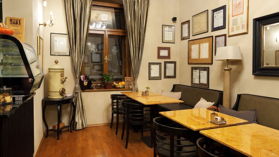 interiér Café Lounge