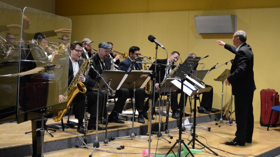 Big Band Gustava Broma ve Studiu 1