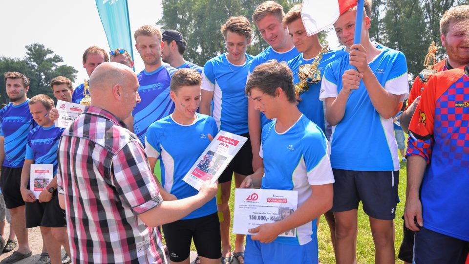 Vítězi soutěže Dobráci roku jsou dobrovolní hasiči z obce Bludov