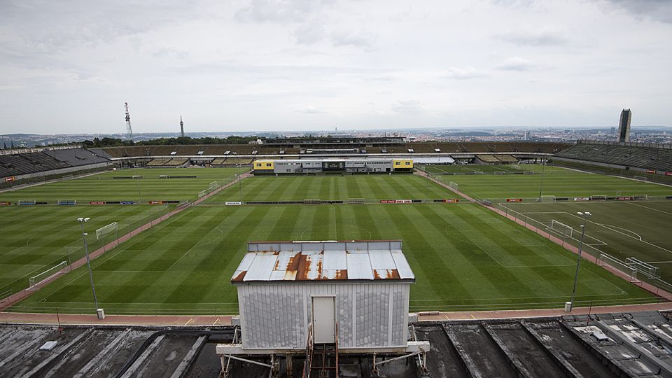 Strahovský stadion - výhled ze střechy tribuny