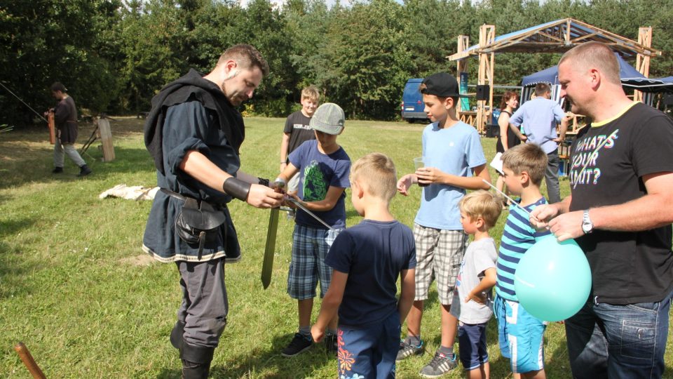 Obecní veselice v Březsku