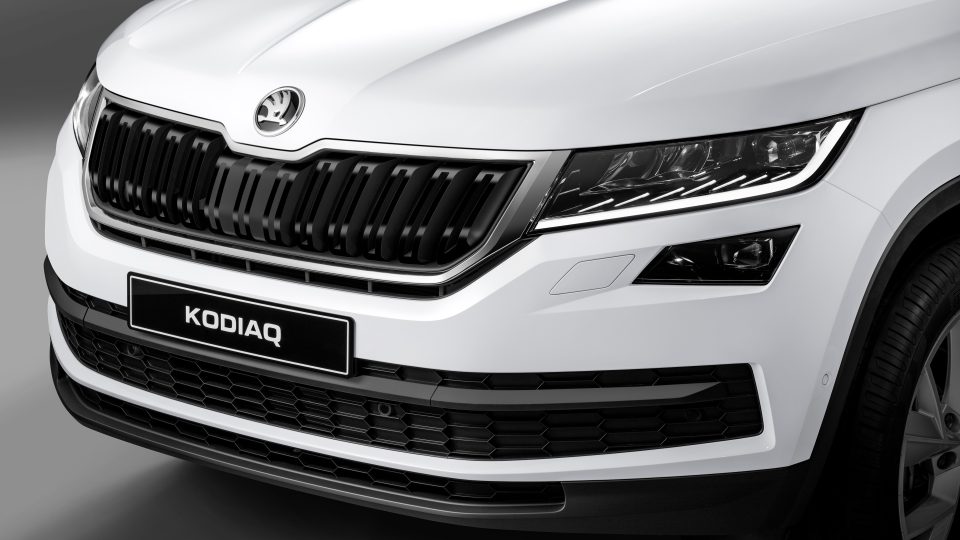 Škoda Kodiaq: detaily nenechají nikoho na pochybách, že jde o vůz z továrny, co má ve znaku okřídlený šíp