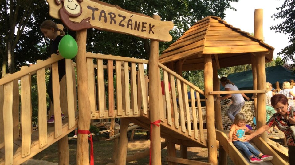 V Ústí nad Labem otevřeli první lanové centrum pro děti. Je na Severní Terase 