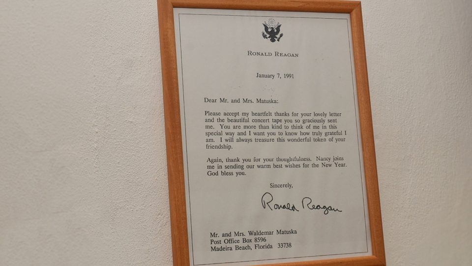Omluvenka Ronalda Reagana