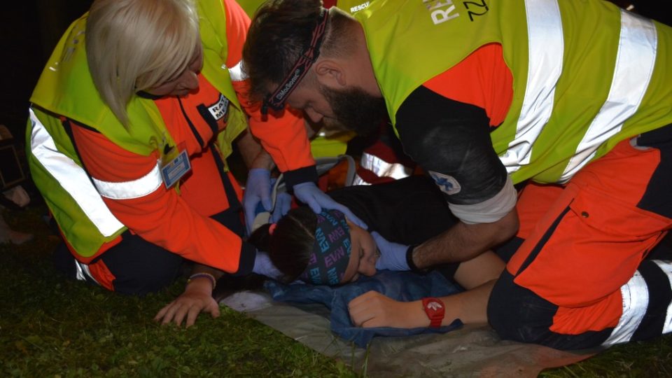 Hasiči a záchranáři Libereckého kraje nacvičovali vážnou dopravní nehodu