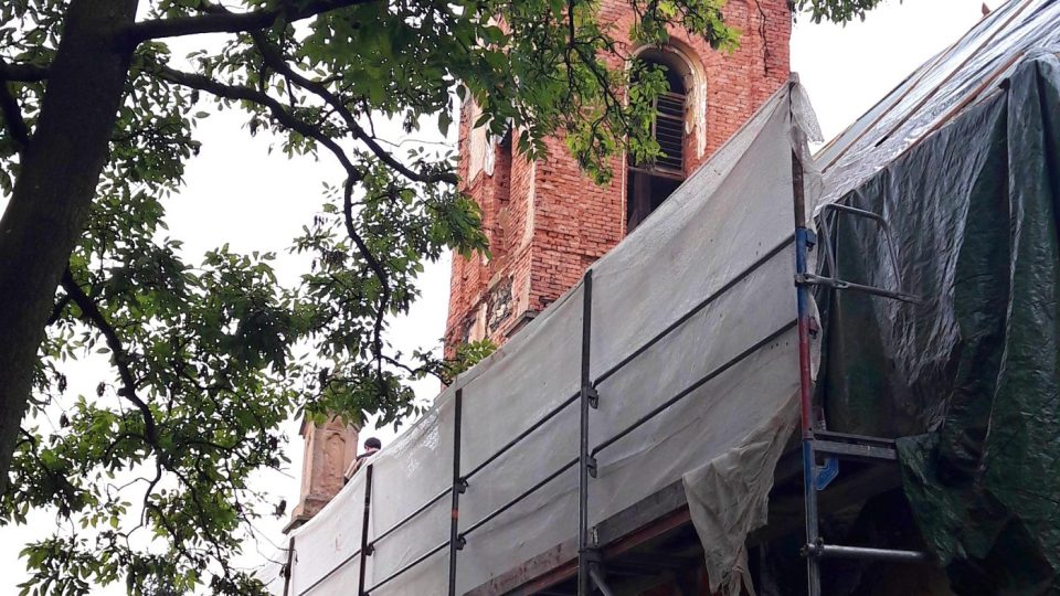 Kostel v Lukové na Manětínsku zažívá první velkou rekonstrukci
