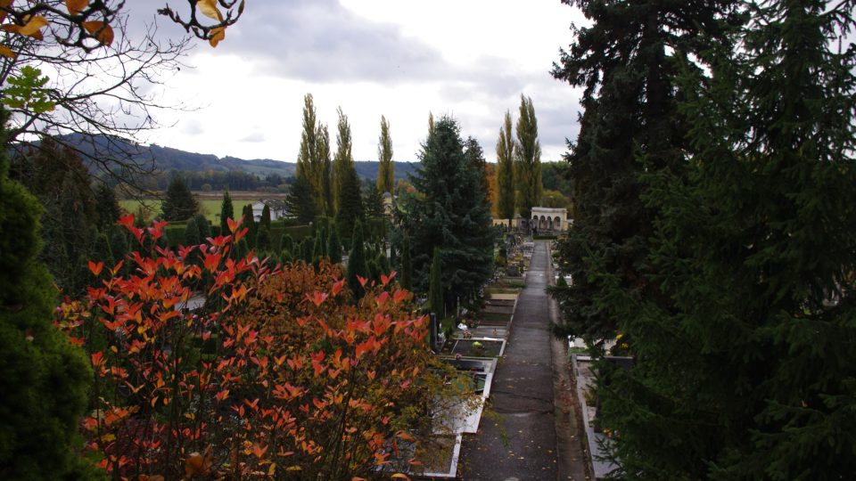 Dušičková nálada na šumperském hřbitově