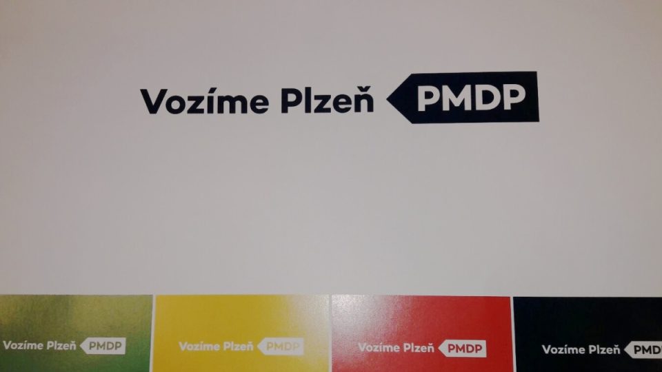 Nové logo Plzeňských městských dopravních podniků má stejnou podobu jako logo Plzně
