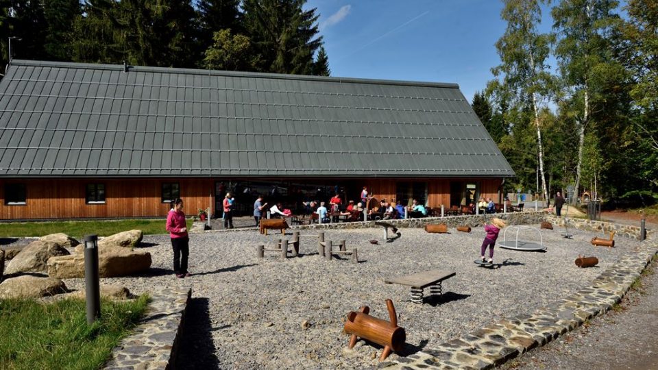 Návštěvnické centrum v Srní na Šumavě představuje vlky