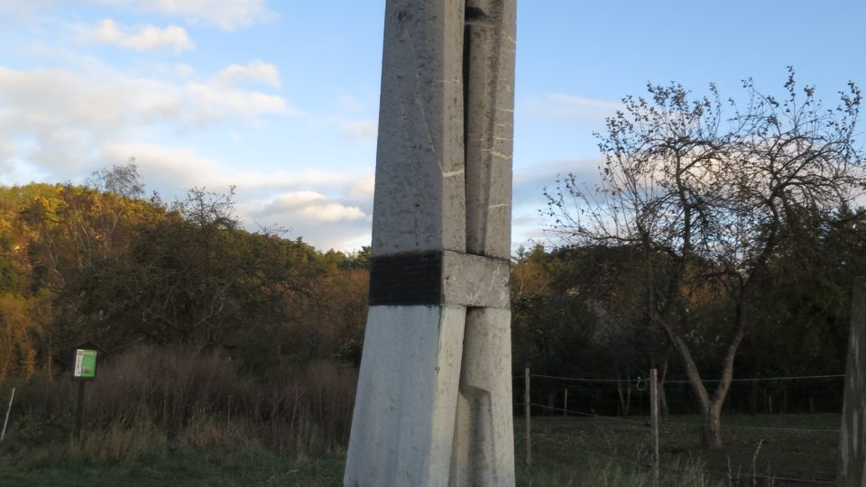 Památník mezinárodně chráněného stratotypu v Suchomastech