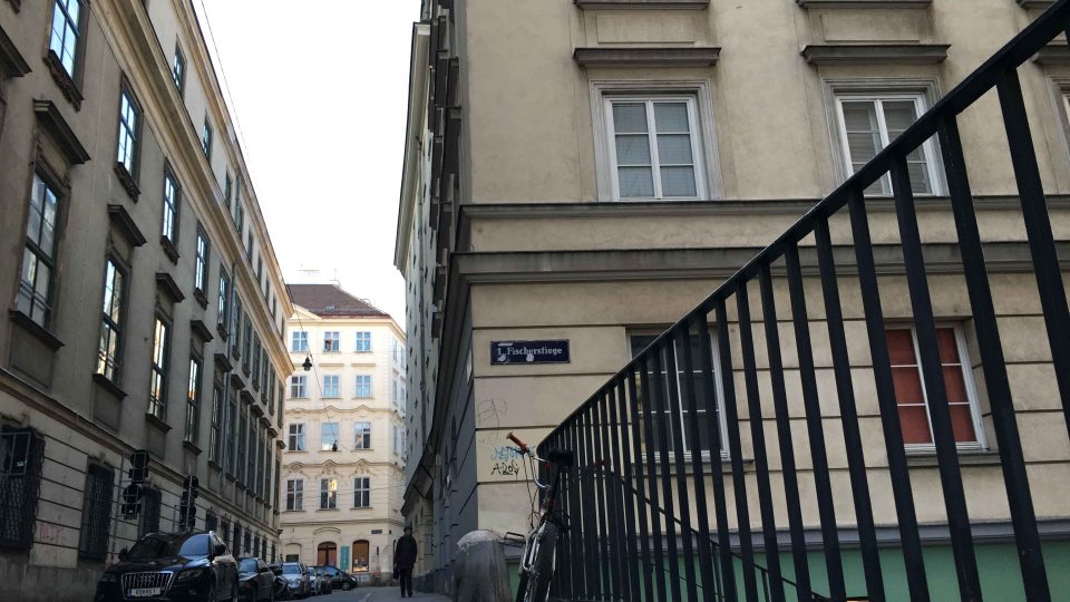 Aplikace Memento Wien mě zavedla do ulice Fischerovy schody