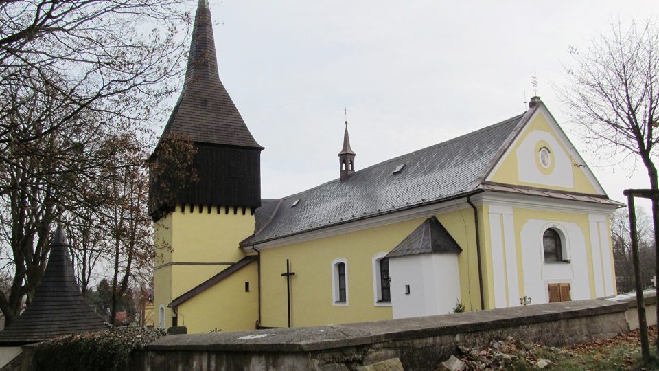 Kostel svaté Markéty má nezvyklou věž, ta pochází z počátků vzniku kostela v polovině 14 století