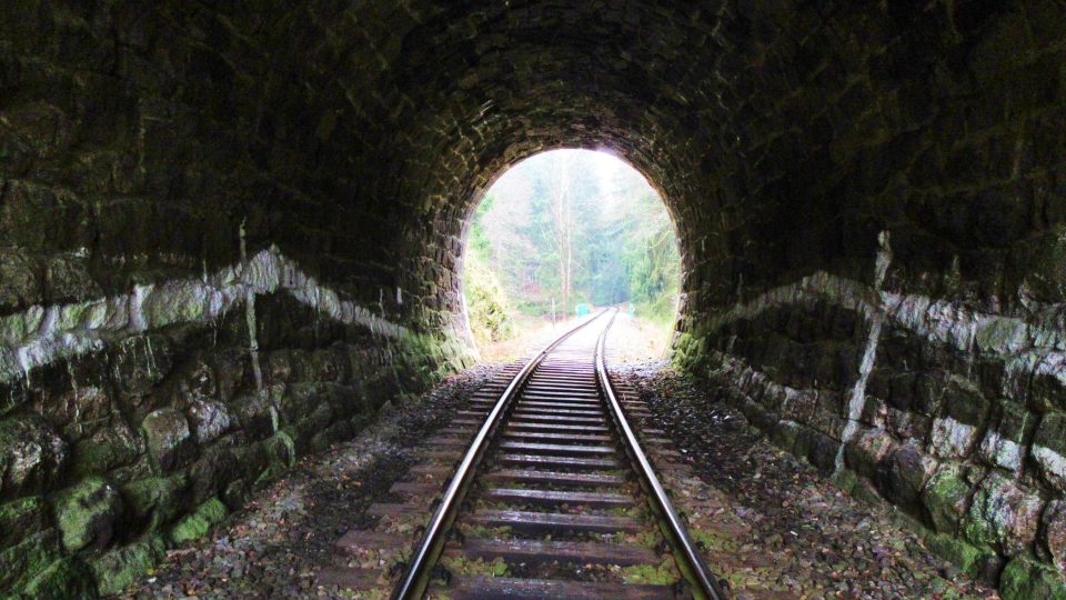 Tunel měří jen 25 metrů