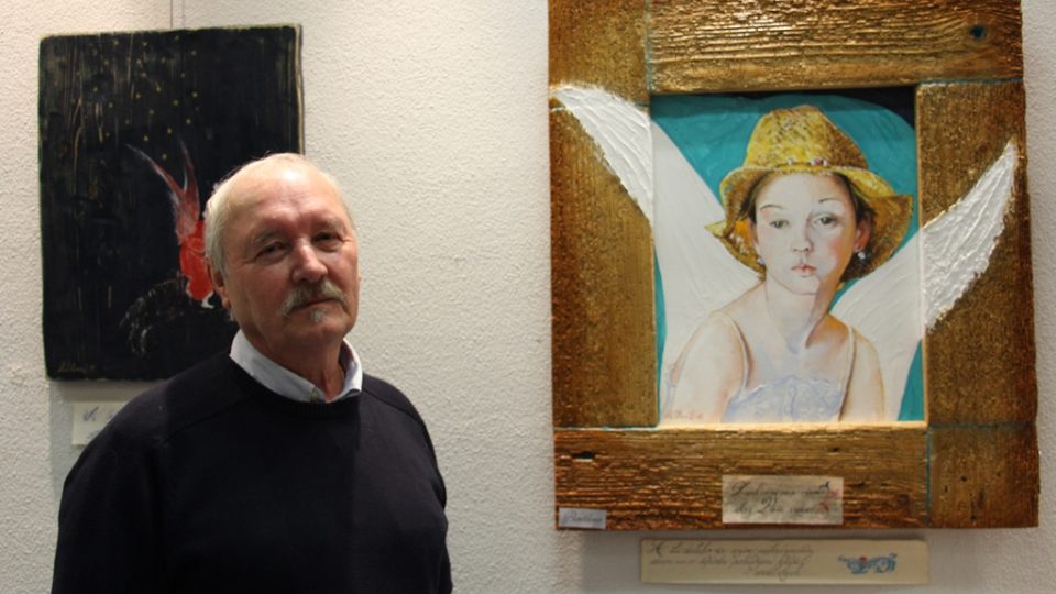 Vernisáž výstavy obrazů Aleše Slavíka v českobudějovickém rozhlase