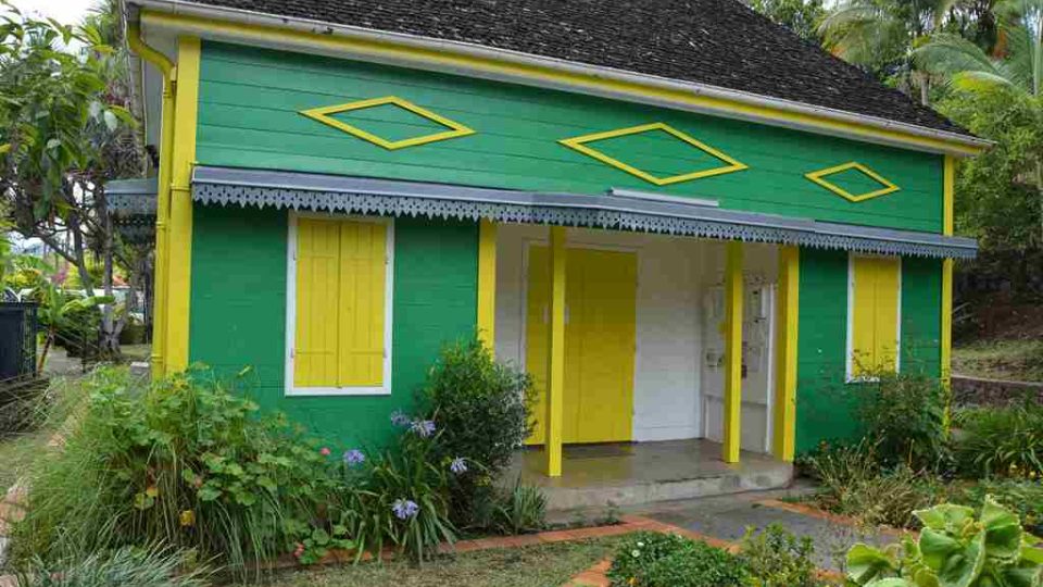 Barevné domky jsou součástí kreolské kultury