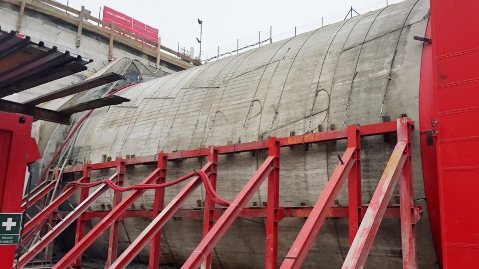 U Plzně pokračuje ražba nejdelšího železničního tunelu v Česku, který zkrátí trasu mezi Plzní a Rokycany