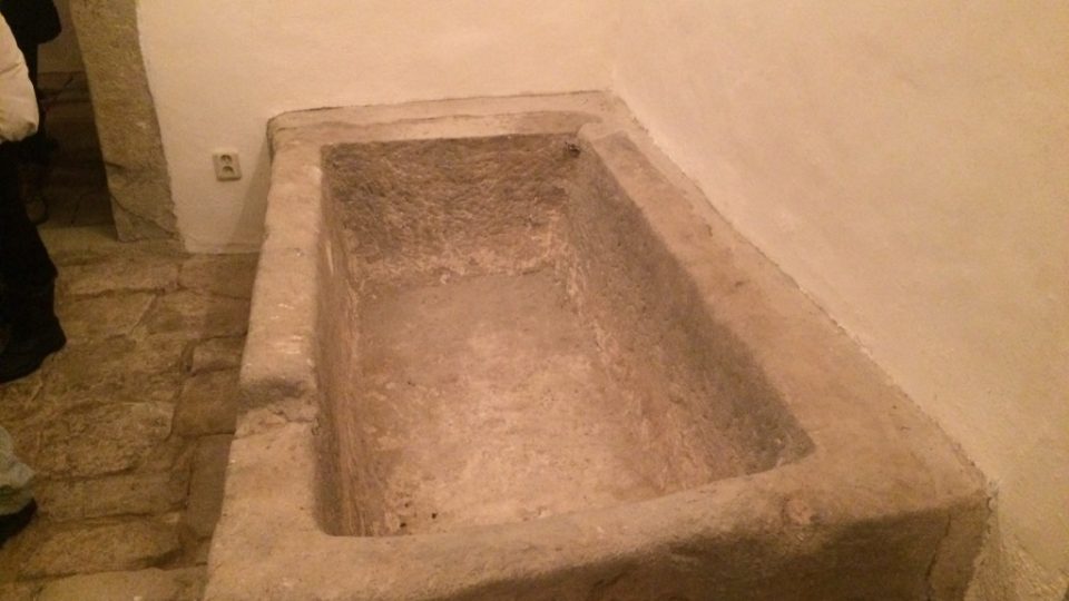 Do zámku v Libouchci na Ústecku se mohli lidé mimořádně podívat při silvestrovské prohlídce Do zámku v Libouchci na Ústecku se mohli lidé mimořádně podívat při silvestrovské prohlídce